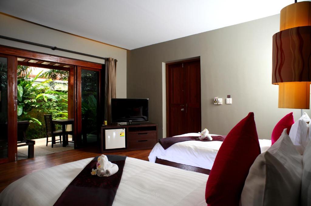 Chongfah Beach Resort Khaolak - Sha Extra Plus Khao Lak Habitación foto